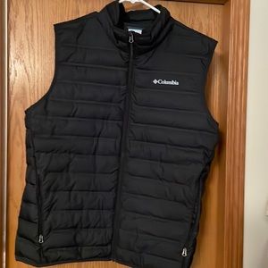Men’s Columbia vest